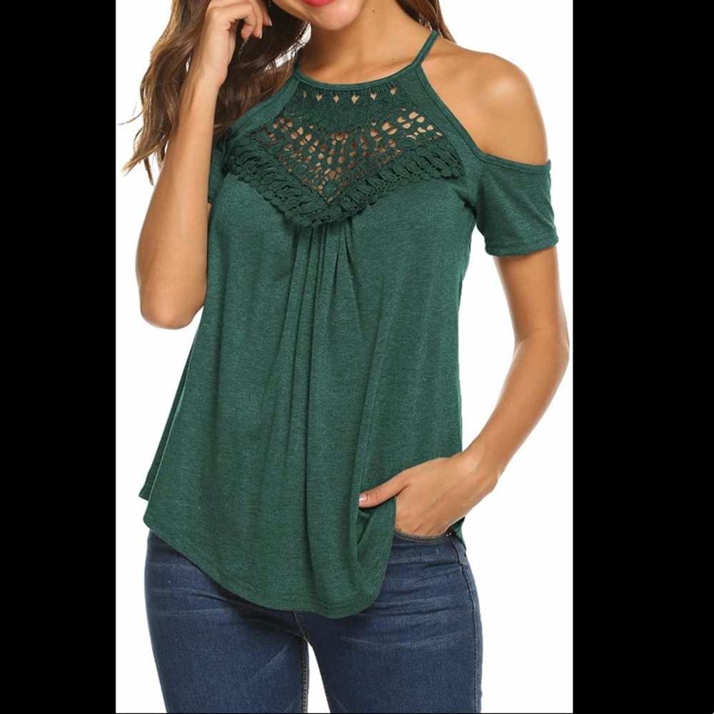 Cold Shoulder Summer Casual Short Sleeve Lace Loose Shirt Blouse. Green. Size M.
